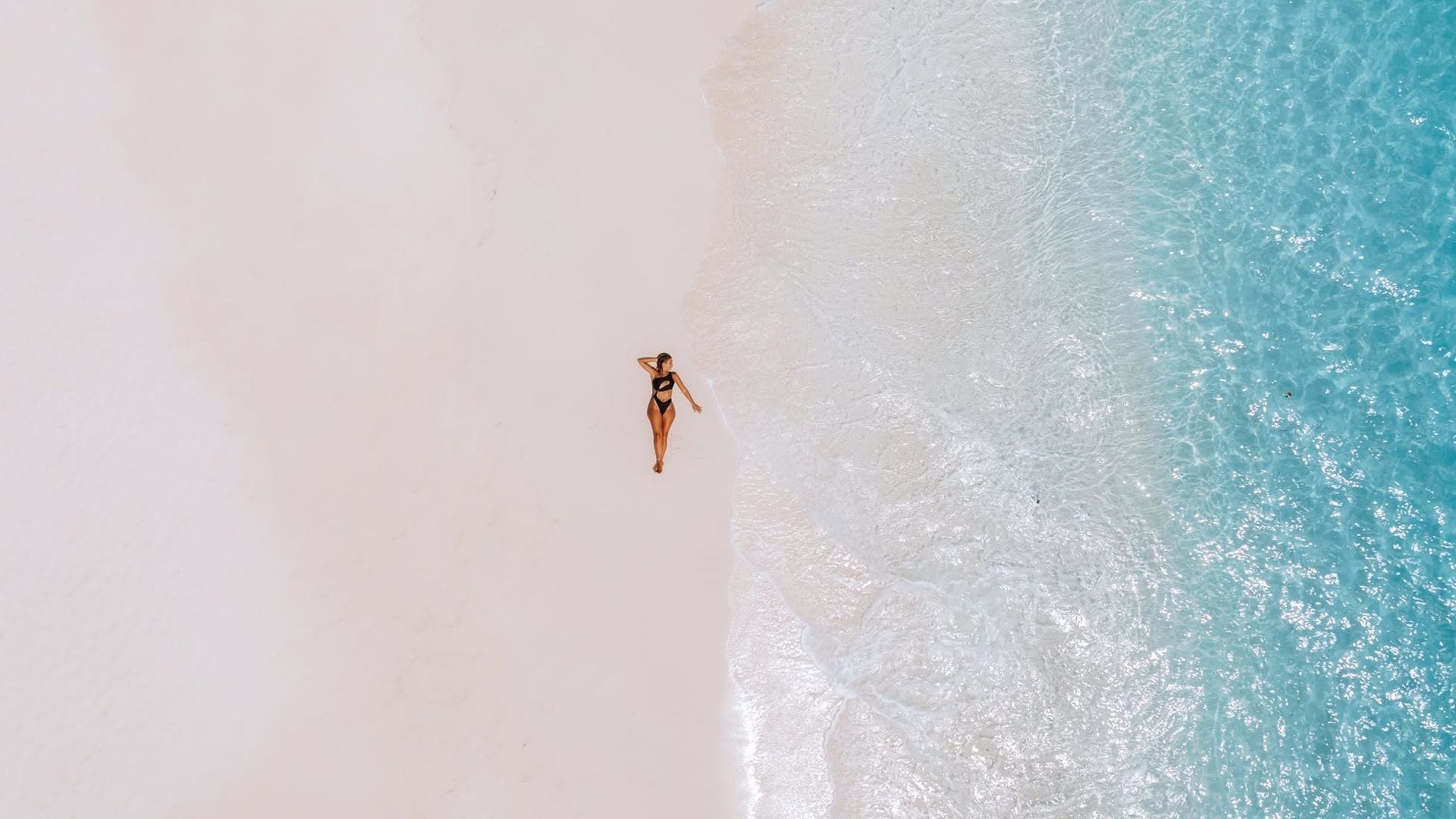 NH Reethi Resort — image 17