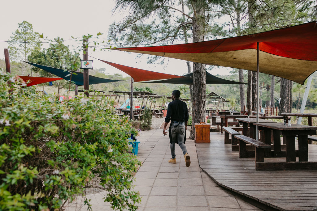 Lavender Blue Market, Café & Deli