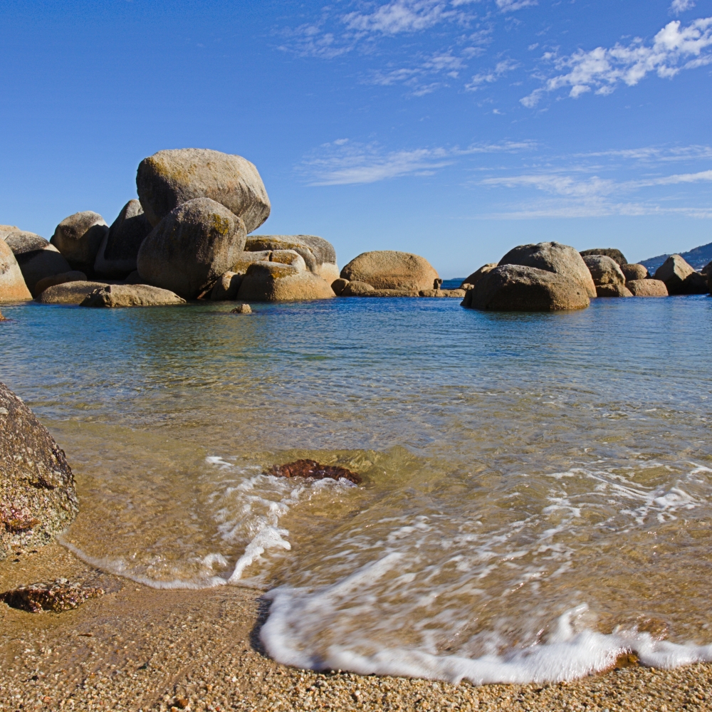 Sandy Cove/Cosy Bay