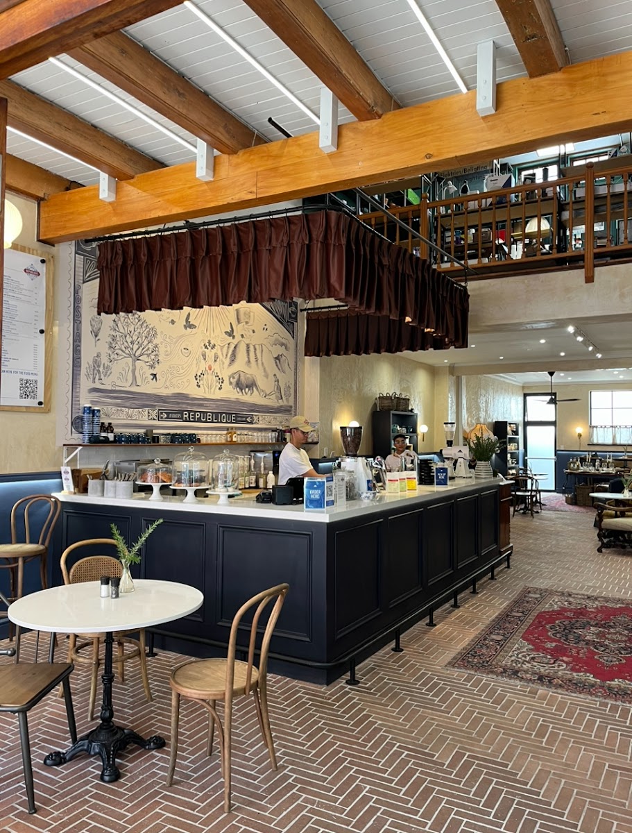 Republique Café