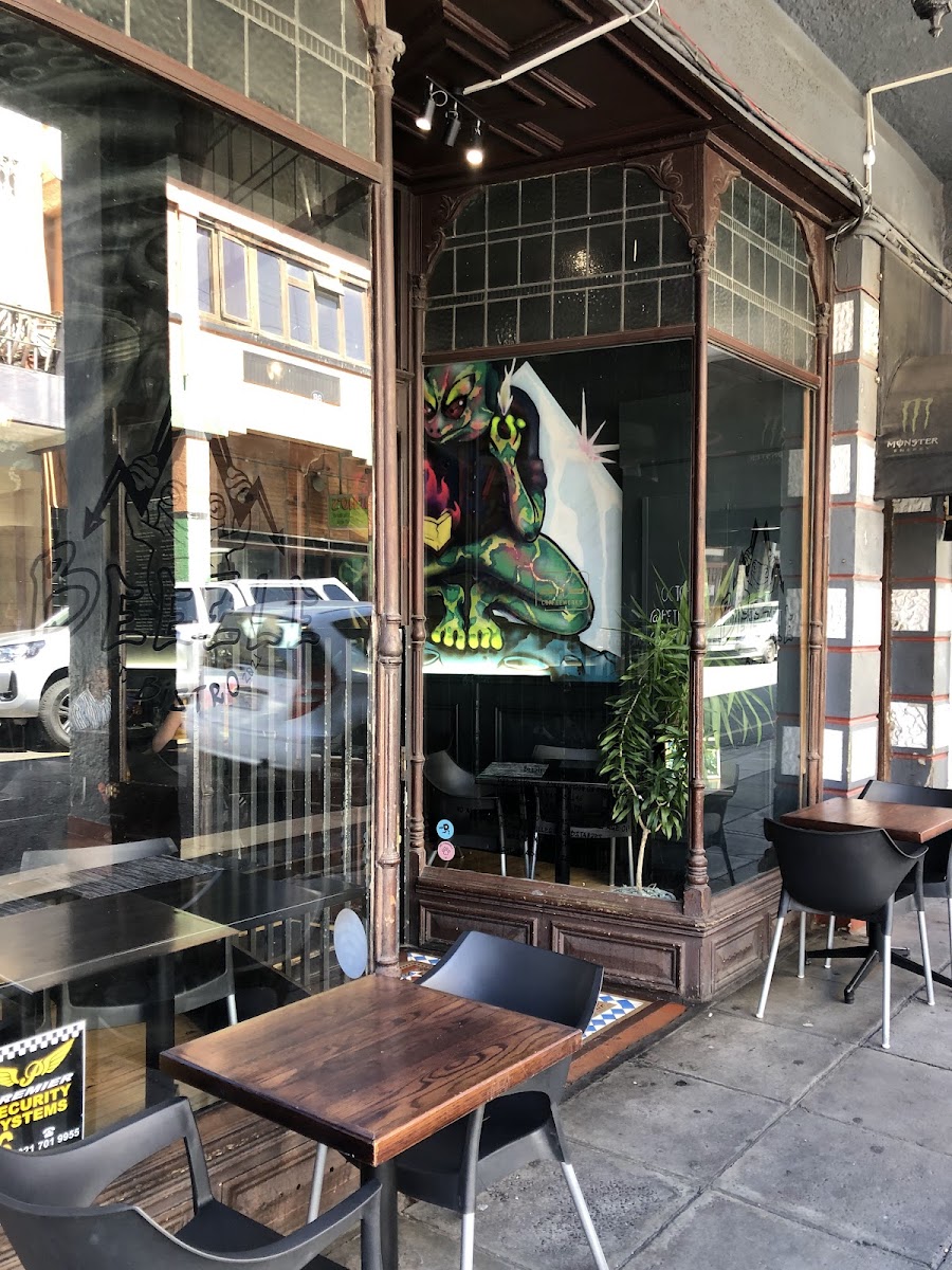 Beezle Bistro