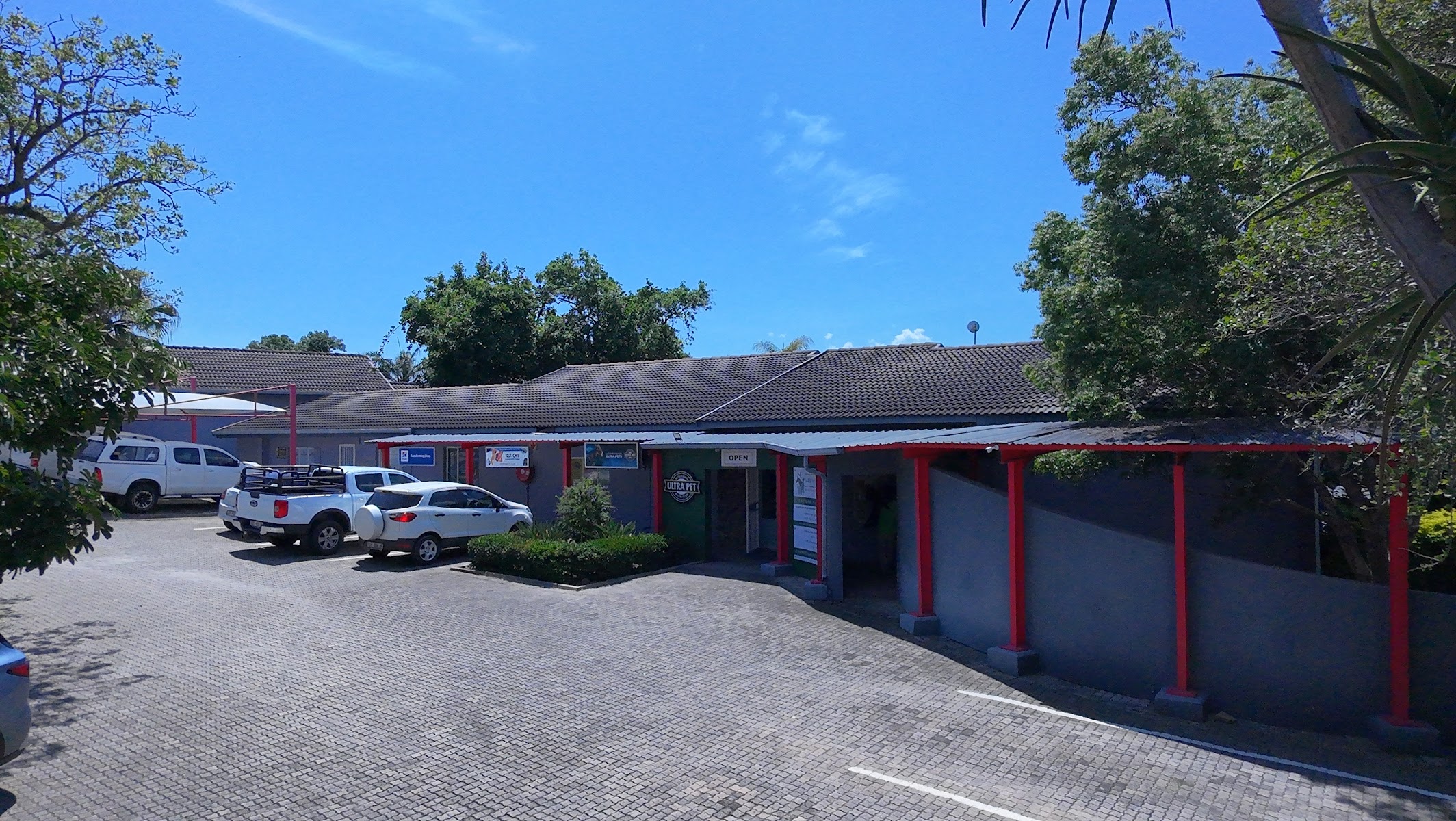 Van Wijk Street Vet Animal & Avian Hospital