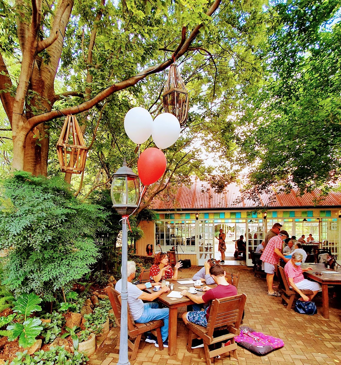 Ouma Isie's Tea Garden and Restaurant