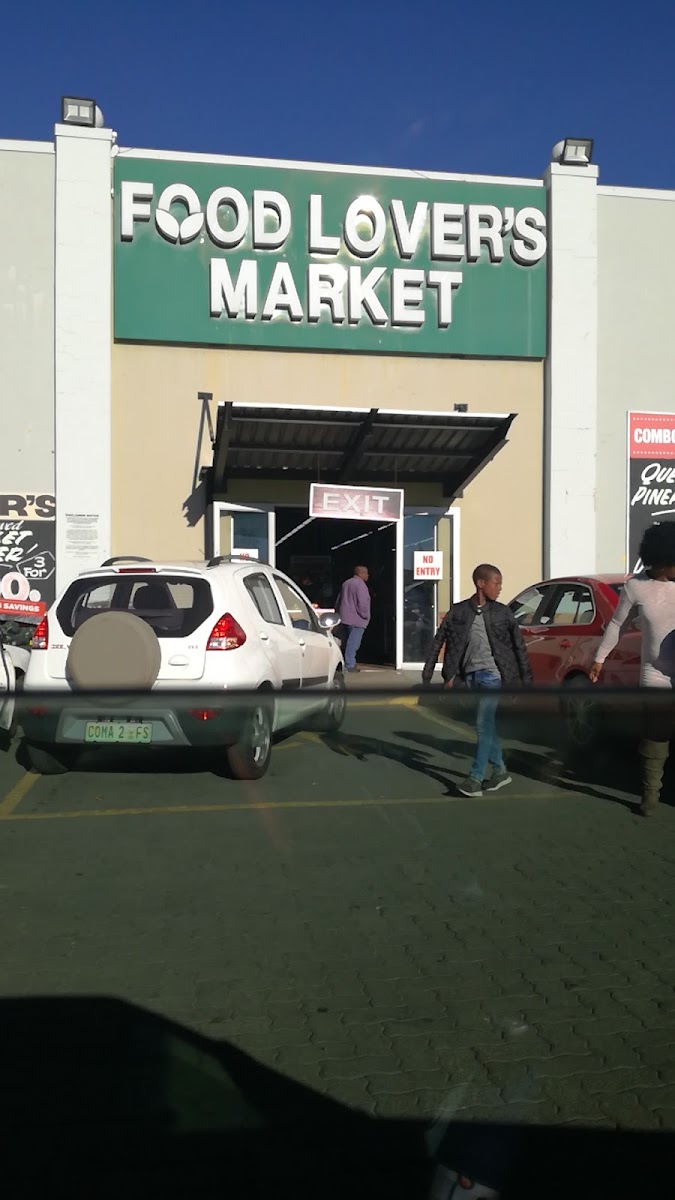 Food Lover's Market Showgate