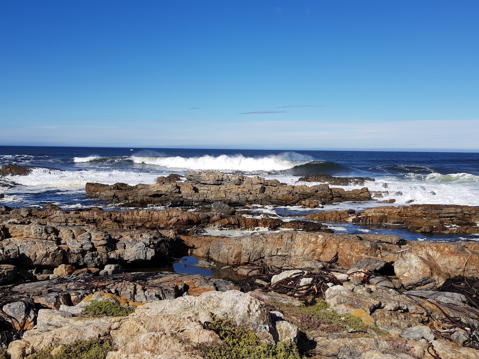 Sandbaai Beach