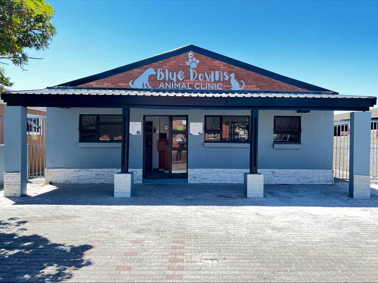 Blue Downs Animal Clinic