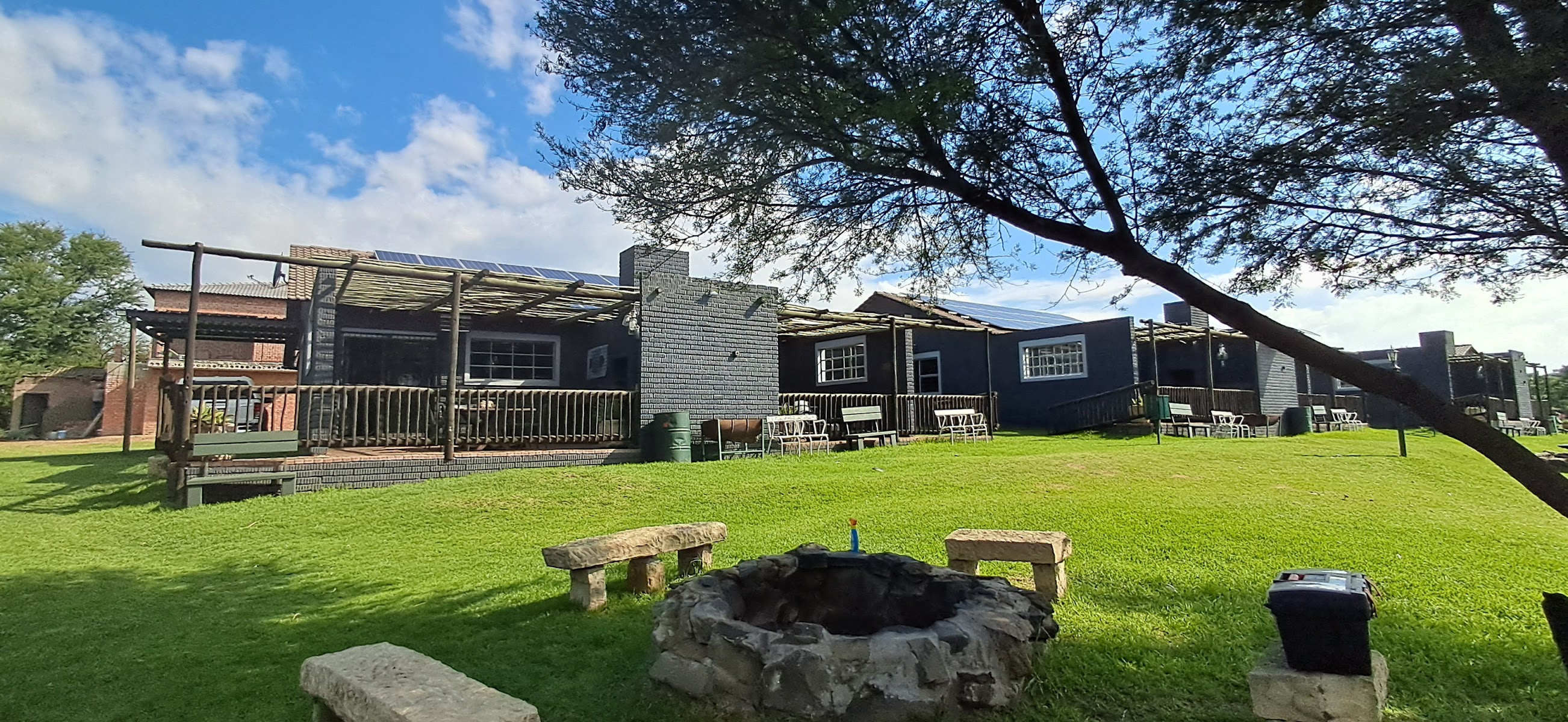 Reinheim River Chalets & Caravan Park Bloemfontein