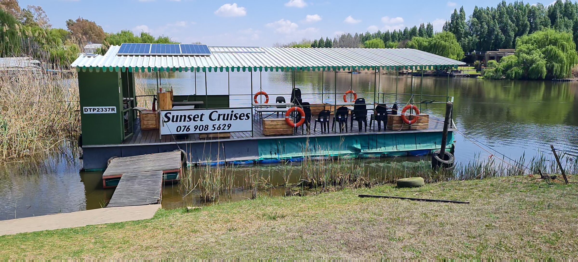 Sunsets River Resort