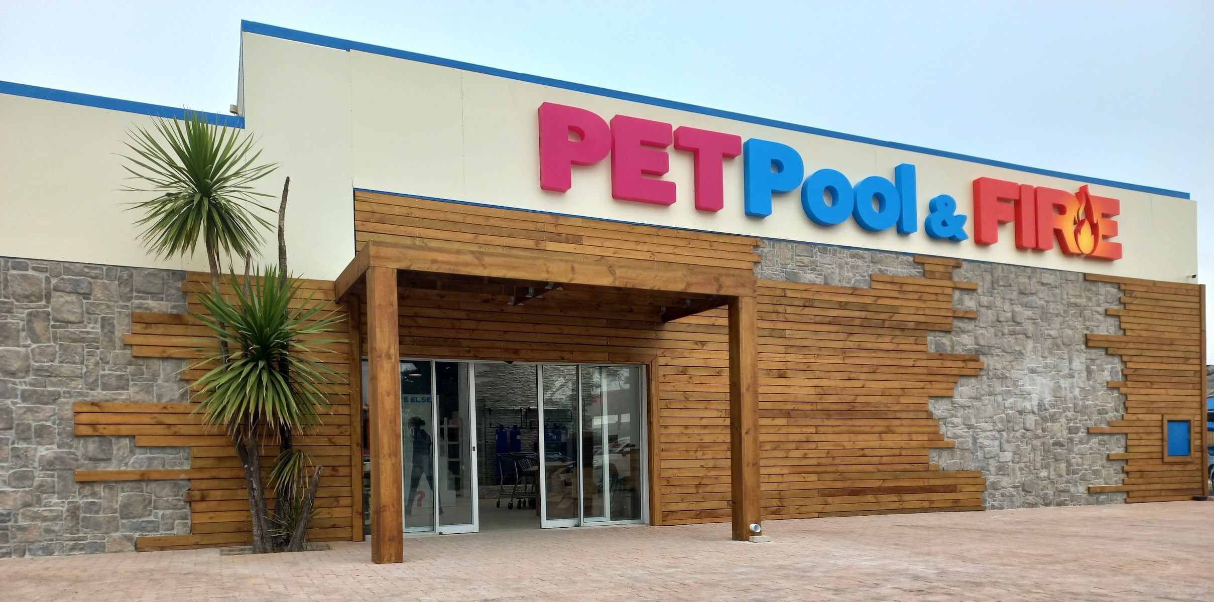 Pet, Pool & Fire - George