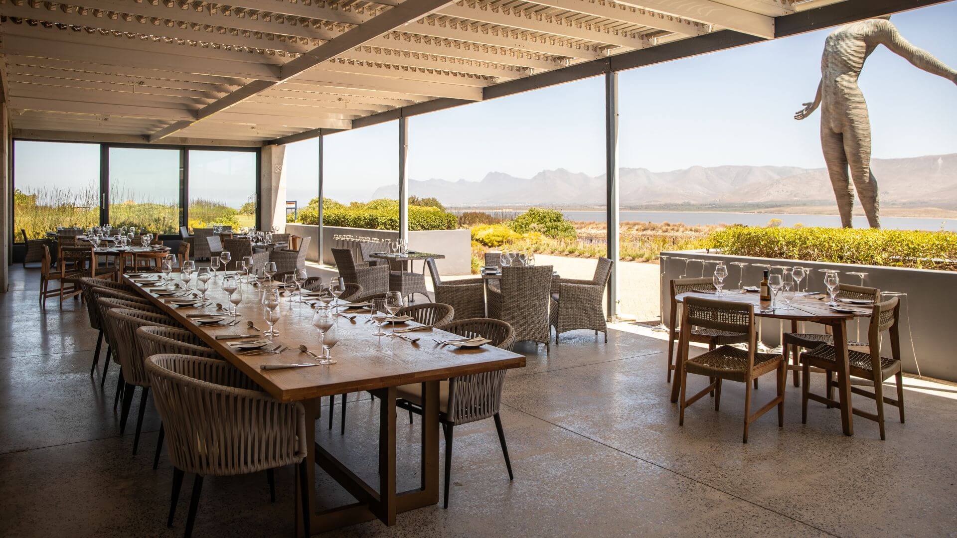 Moody Lagoon Restaurant at Benguela Cove