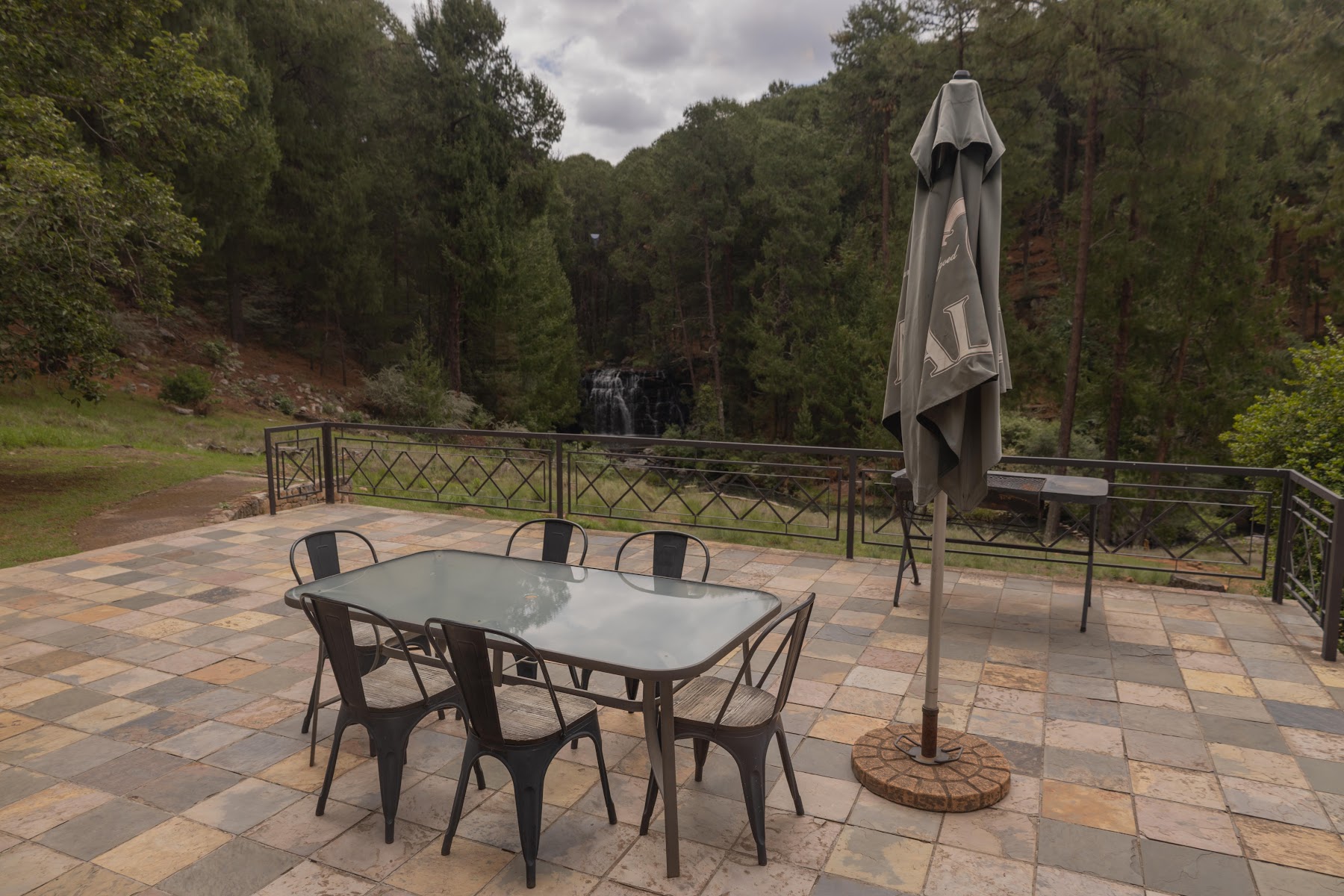 Dullstroom Country Cottages
