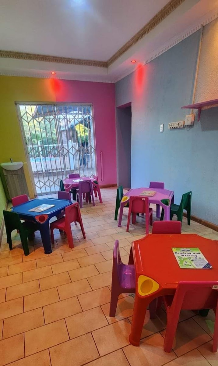 Lollipops Day and Aftercare Center