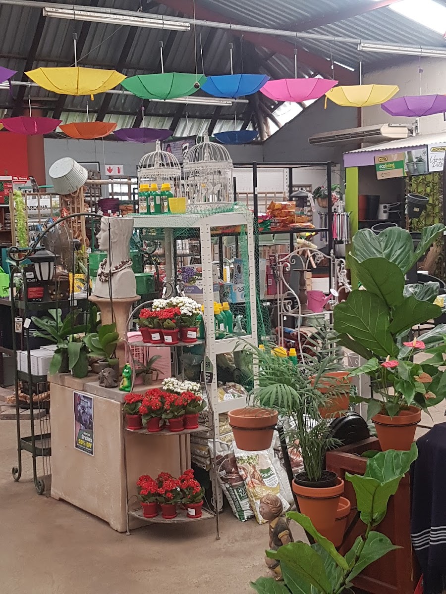 Montana Garden & Pet