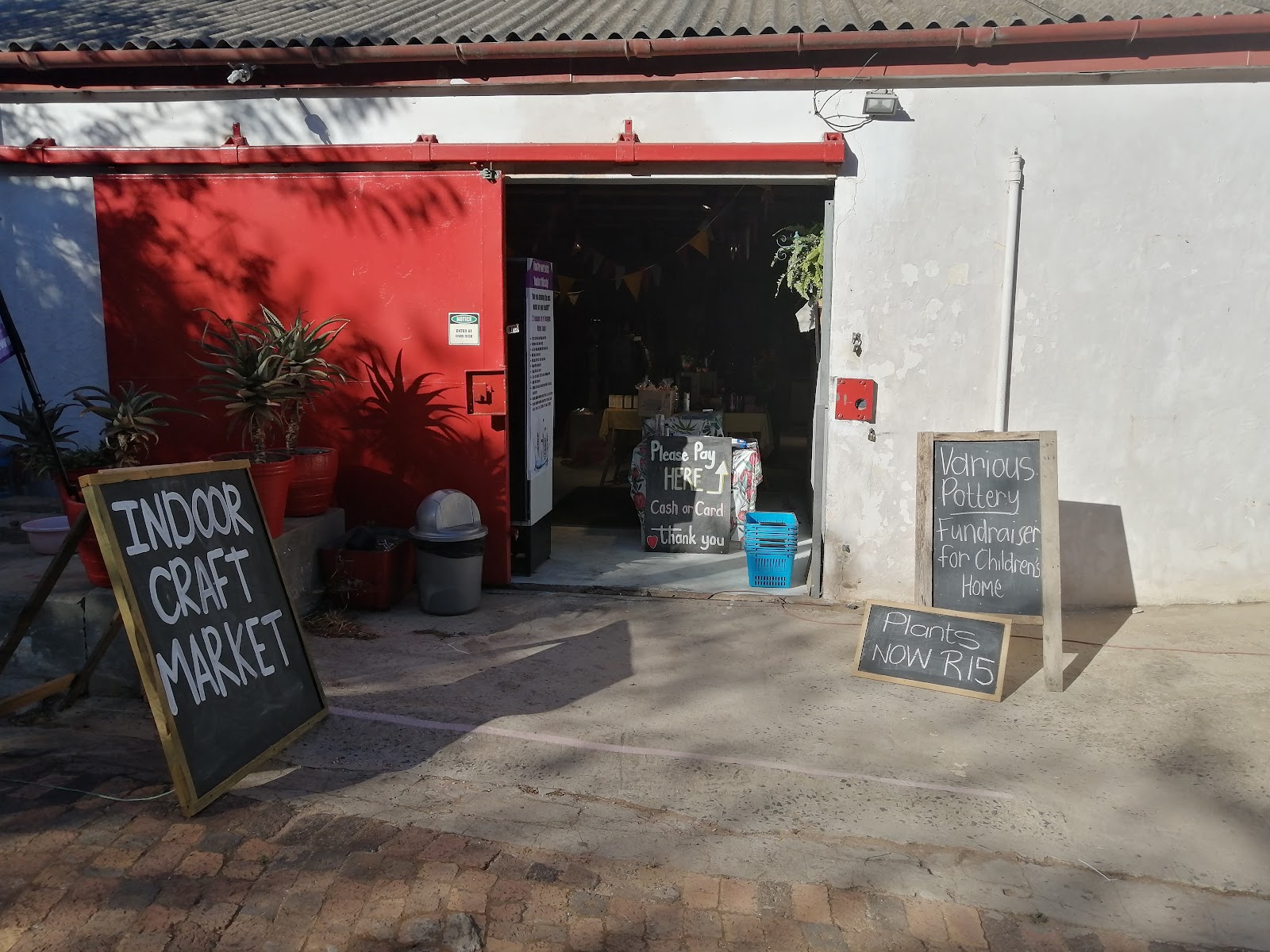 Farmhouse fleamarket