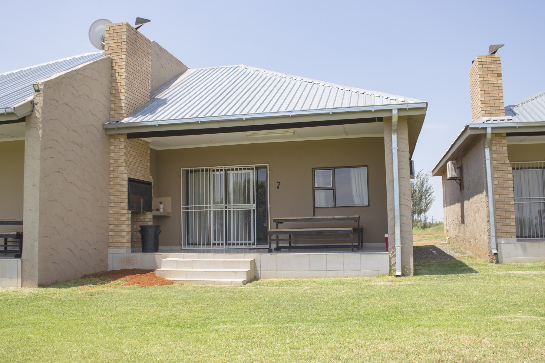 Newlands Country Lodge
