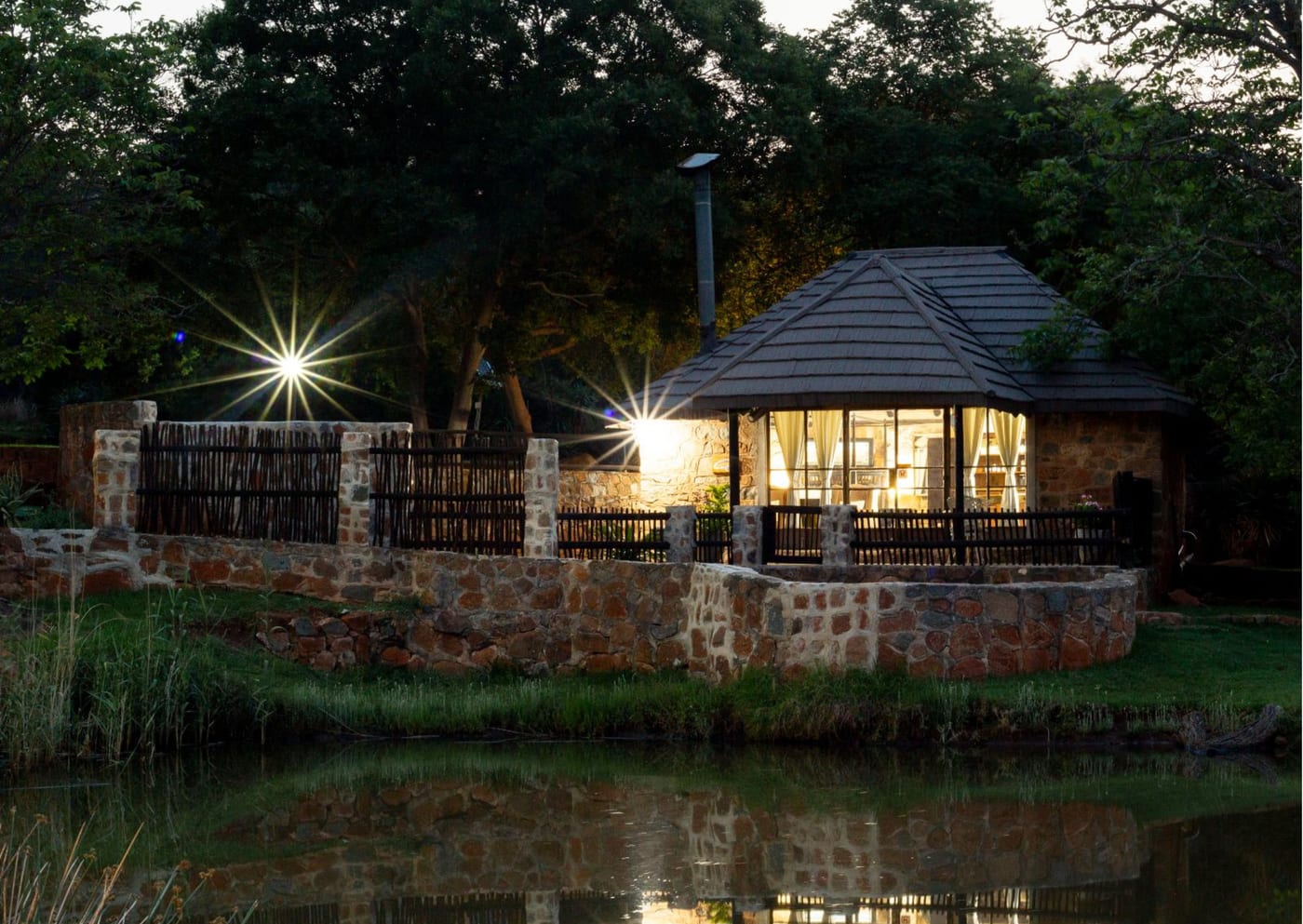 Romantic Pet-Friendly Cabin near Dullstroom, Mpumalanga — photo 4