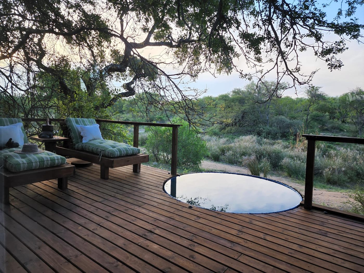 Riverbed Honeymoon Suite — photo 4