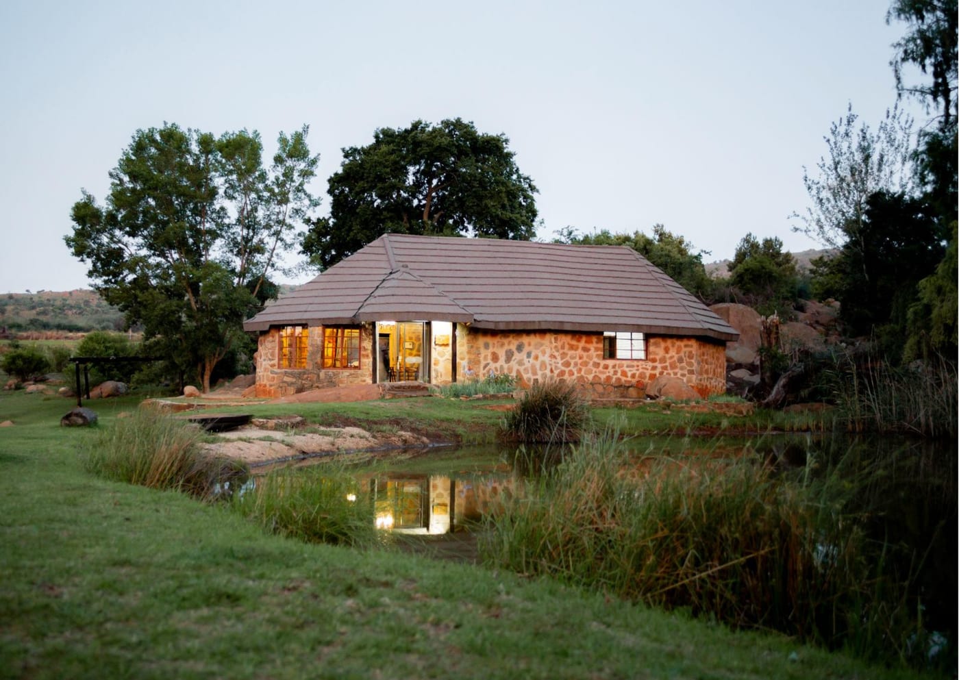 Brown Cabin — photo 2